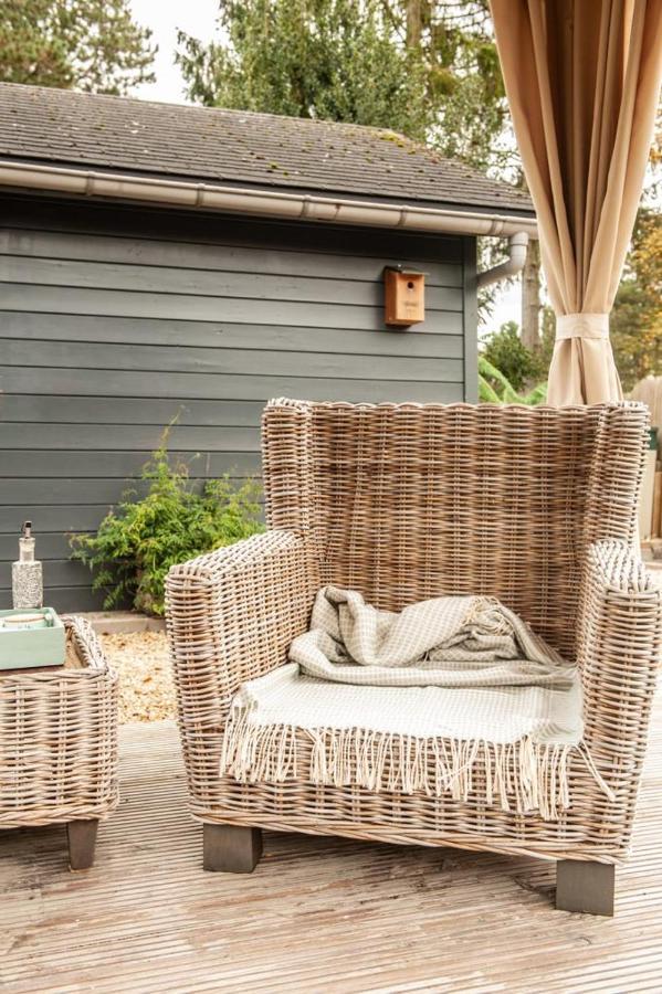 Prachtige Chalet Wabi Sabi Aan Het Water! 赫尔 外观 照片