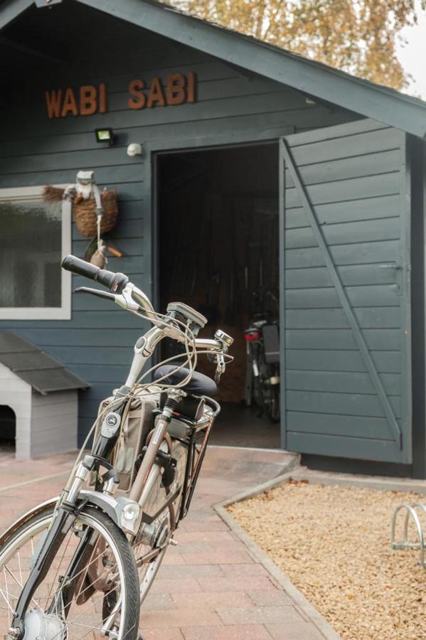 Prachtige Chalet Wabi Sabi Aan Het Water! 赫尔 外观 照片