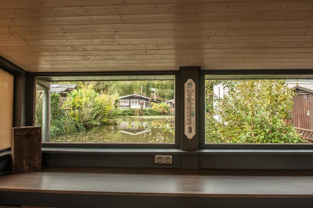 Prachtige Chalet Wabi Sabi Aan Het Water! 赫尔 外观 照片