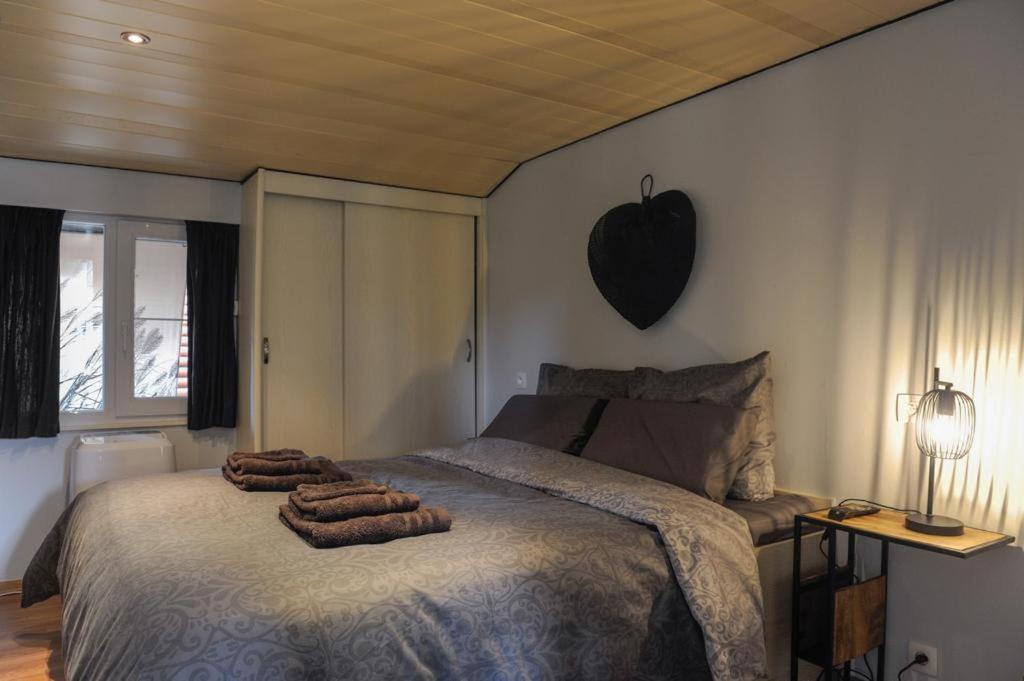 Prachtige Chalet Wabi Sabi Aan Het Water! 赫尔 外观 照片